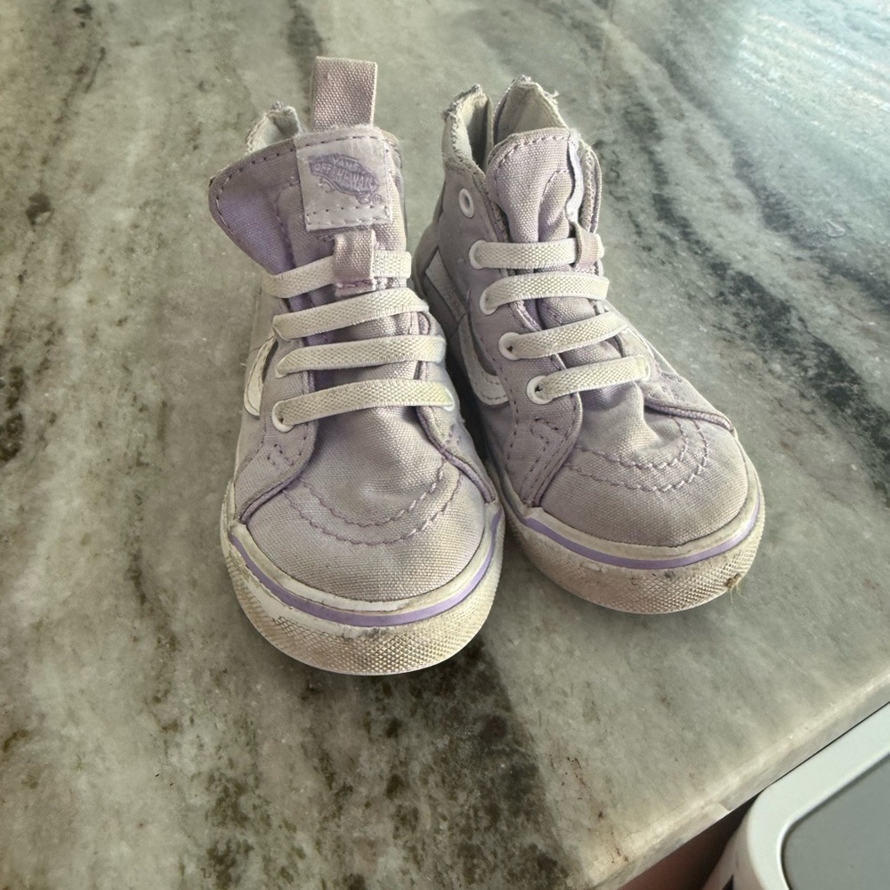 Vans Kids High-Top Sneakers in Light Purple